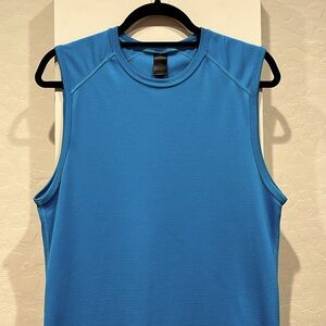 Structure muscle 💪 tank top - Size L/G - Fits like M